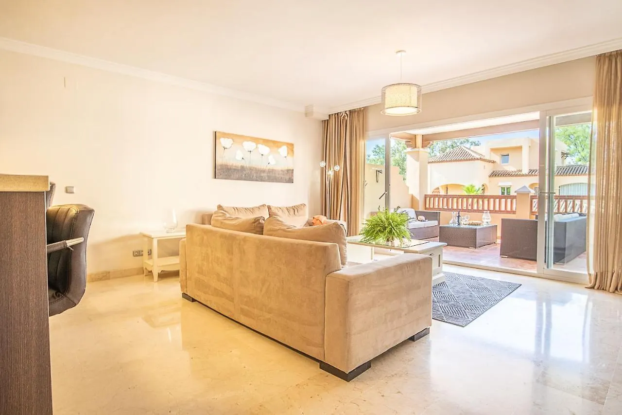 Pool Apartament Marques De Atalaya Apartment Estepona