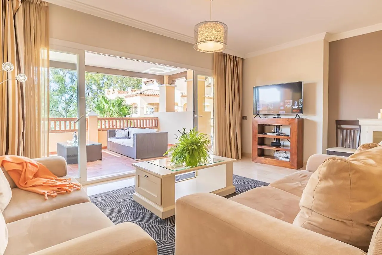 Pool Apartament Marques De Atalaya Apartment Estepona Spain