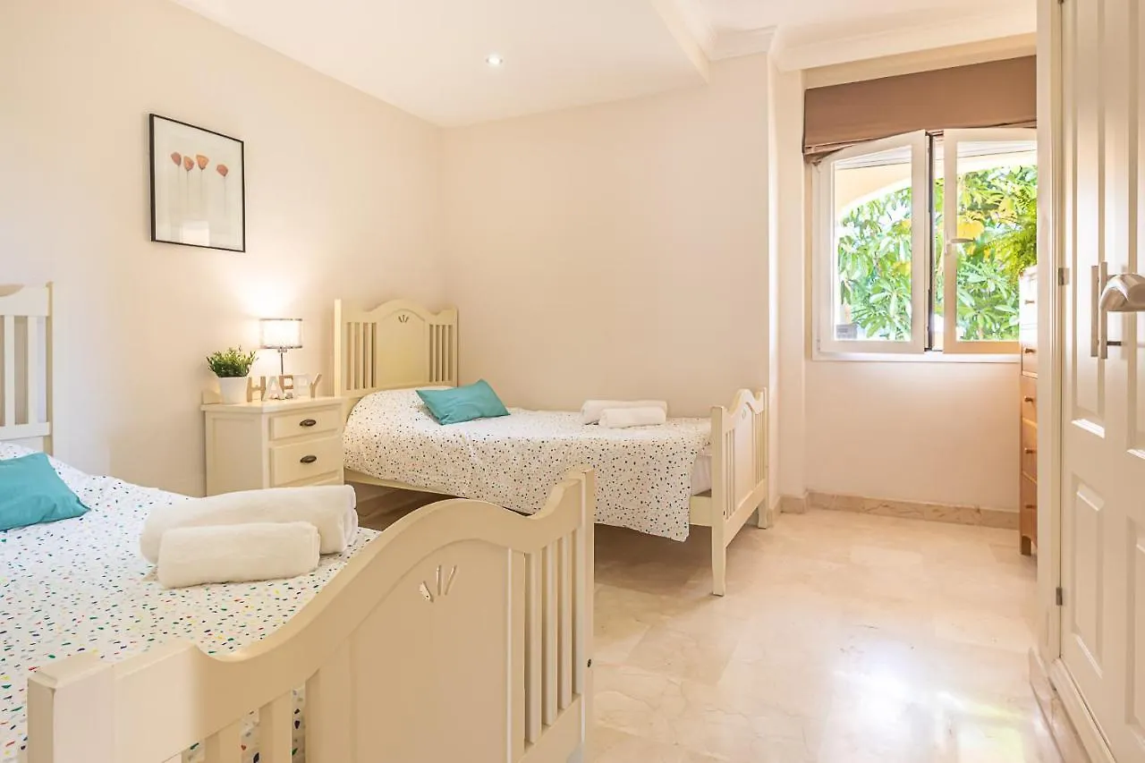Pool Apartament Marques De Atalaya Apartment Estepona