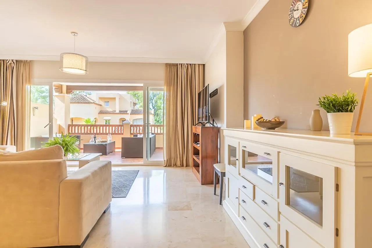 Pool Apartament Marques De Atalaya Apartment Estepona